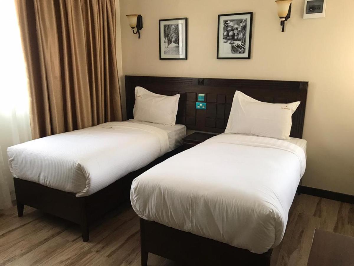 Hemak Suites Найроби Екстериор снимка