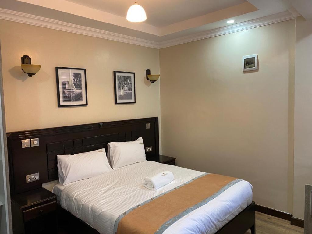 Hemak Suites Найроби Екстериор снимка