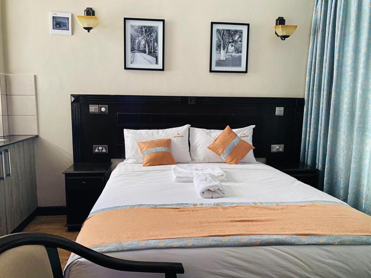 Hemak Suites Найроби Екстериор снимка