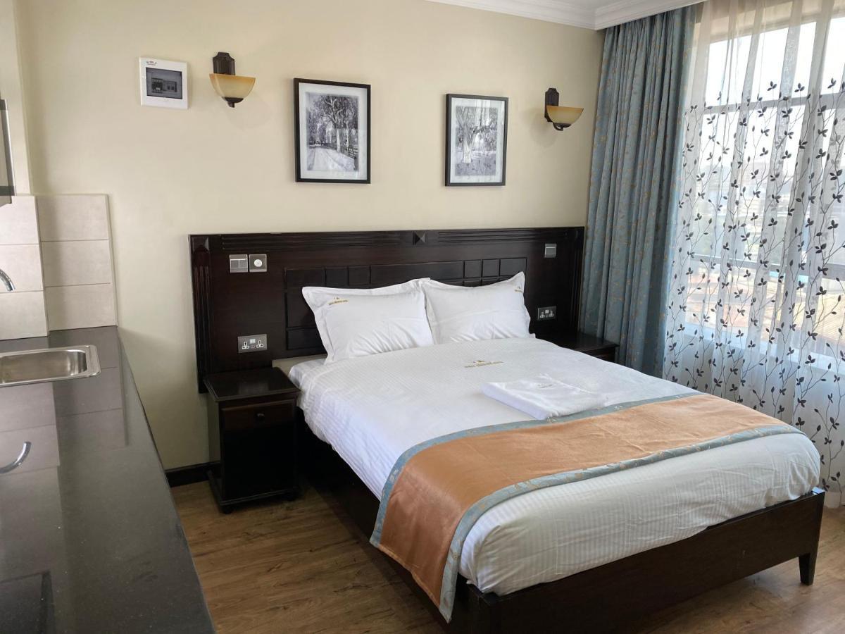 Hemak Suites Найроби Екстериор снимка