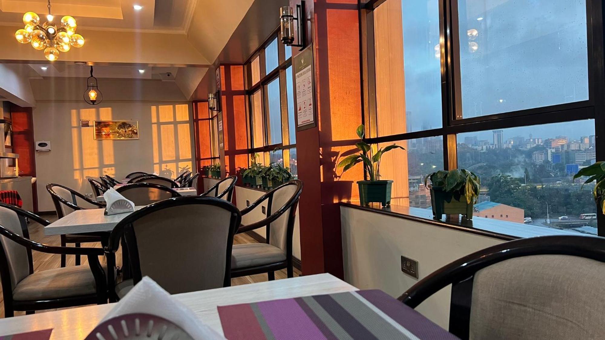 Hemak Suites Найроби Екстериор снимка