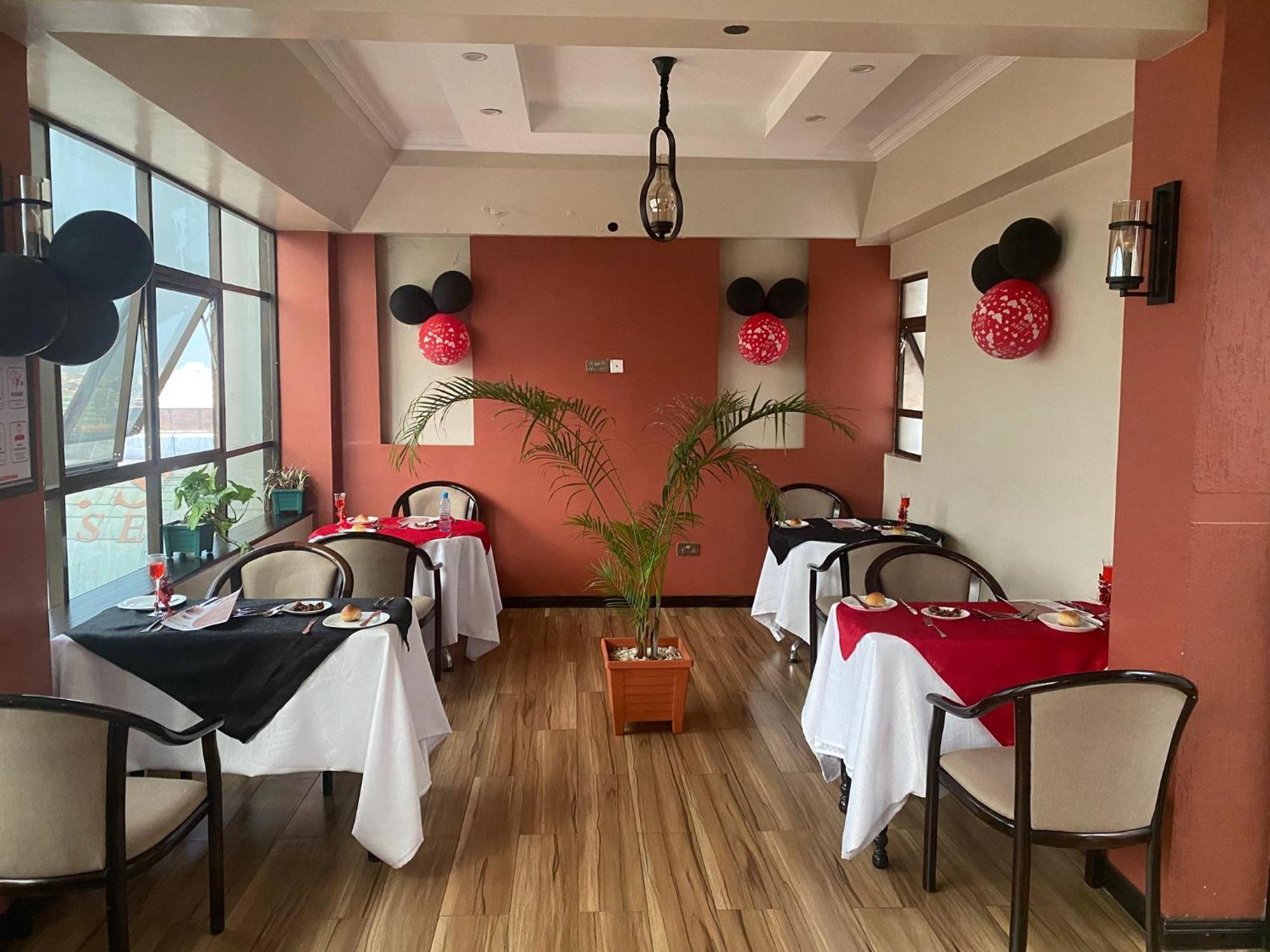 Hemak Suites Найроби Екстериор снимка